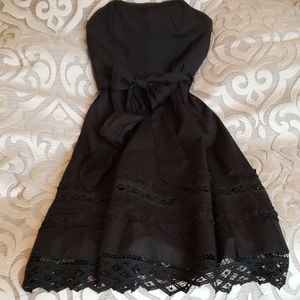 Ann Taylor Loft NWOT black strapless lace-trimmed dress